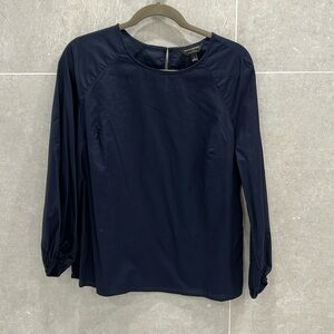 Never worn Banana Republic size L navy blue shirt